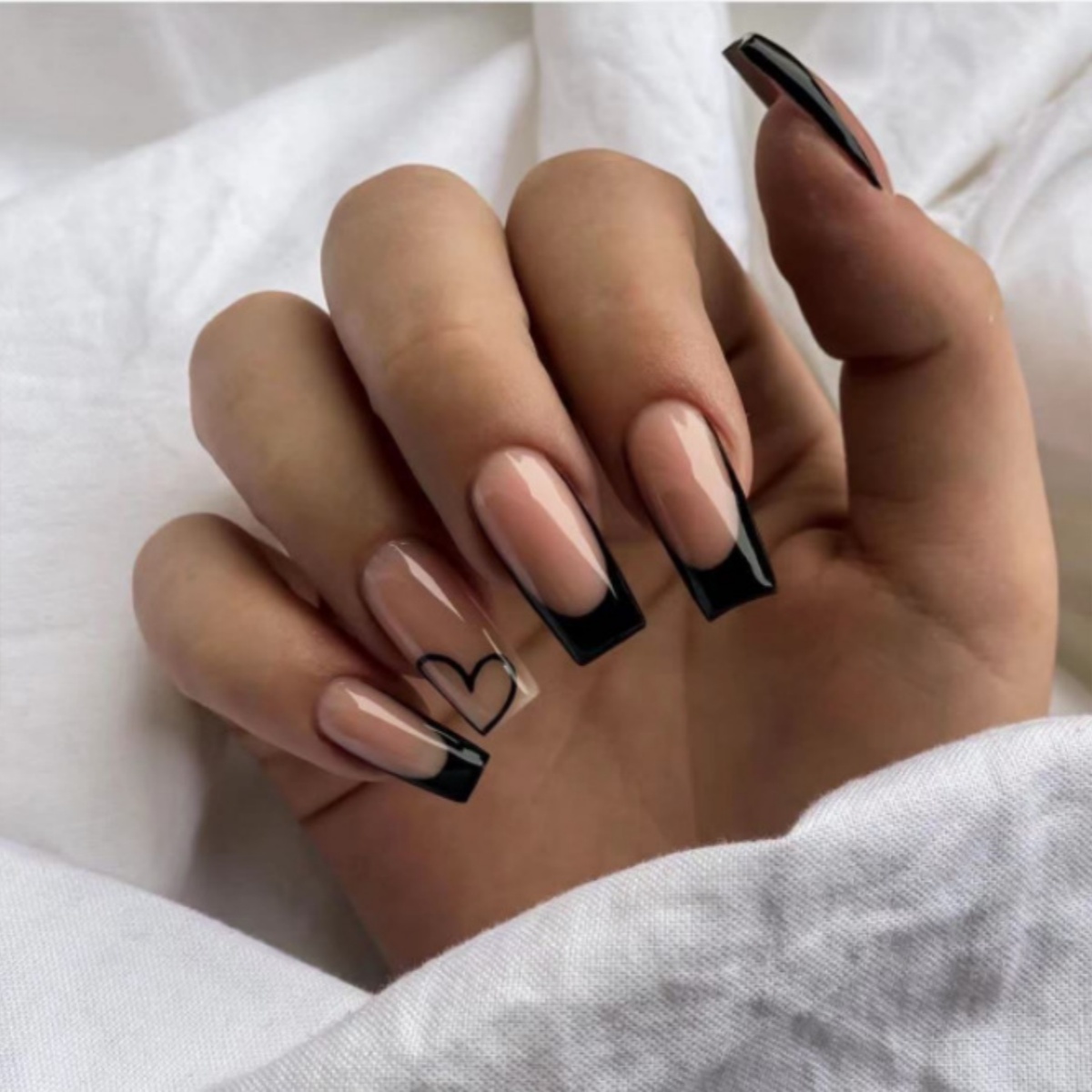 24pcs Black French Fake Nails  - Nail Art Quirky review and price